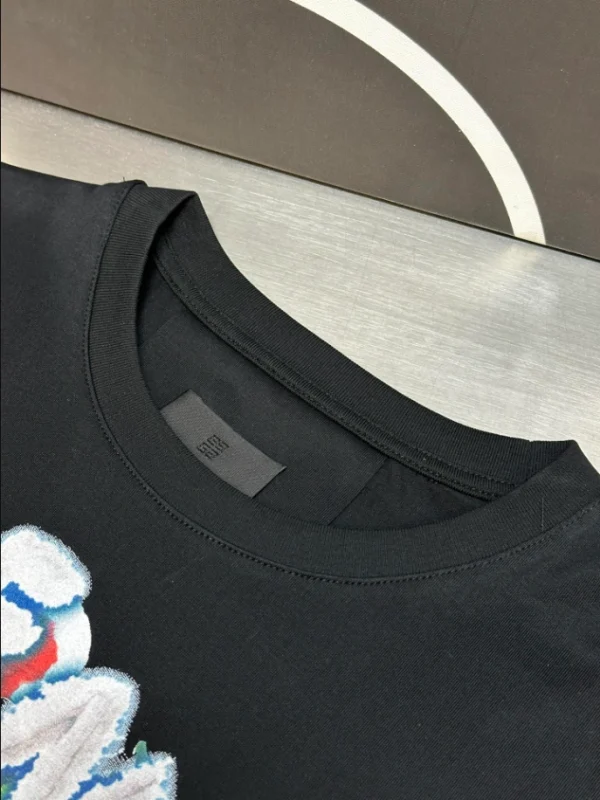 Givenchy T-shirt – GVS66 - Image 6