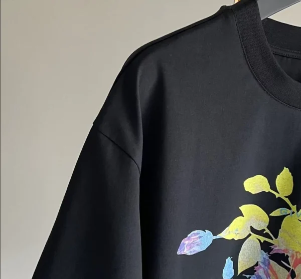 Givenchy T-shirt – GVS72 - Image 2