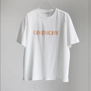 Givenchy T-shirt – GVS74