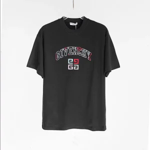 Givenchy T-shirt – GVS76