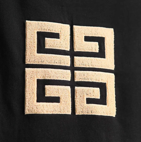 Givenchy T-shirt – GVS77 - Image 8