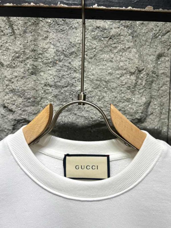 Gucci Cotton Jersey Printed Sweatshirt- GBH024 - Image 7