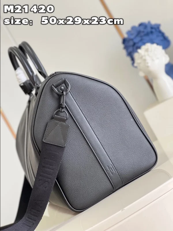 LOUIS VUITON KEEPALL BANDOULIÈRE 50 BAG LV AEROGRAM – WLM551 - Image 10