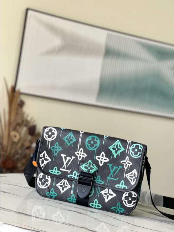 LOUIS VUITTON ARCHY MESSENGER MM MONOGRAM OTHER – WLM573 - Image 2