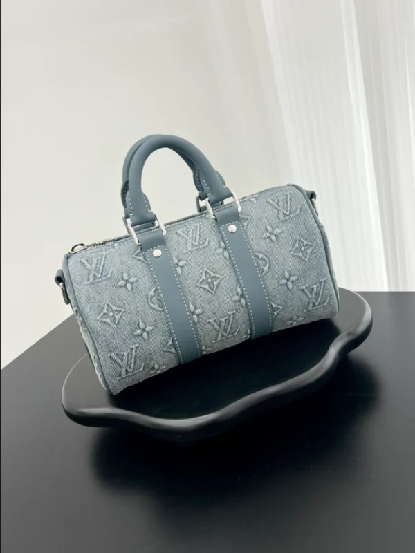 LOUIS VUITTON BANDOULIÈRE KEEPALL 25 – WLM561 - Image 7