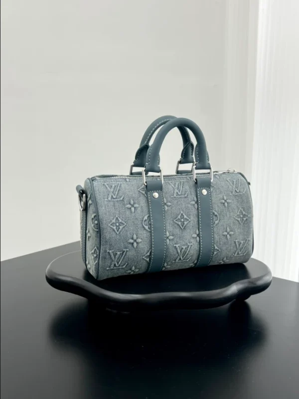 LOUIS VUITTON BANDOULIÈRE KEEPALL 25 – WLM561 - Image 3