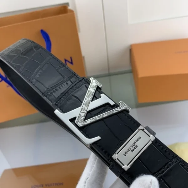 LOUIS VUITTON BELT – B0194 - Image 4
