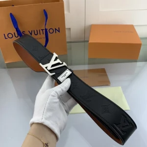 LOUIS VUITTON BELT – B0196