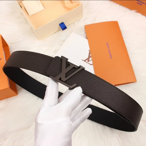 LOUIS VUITTON BELT – B0216