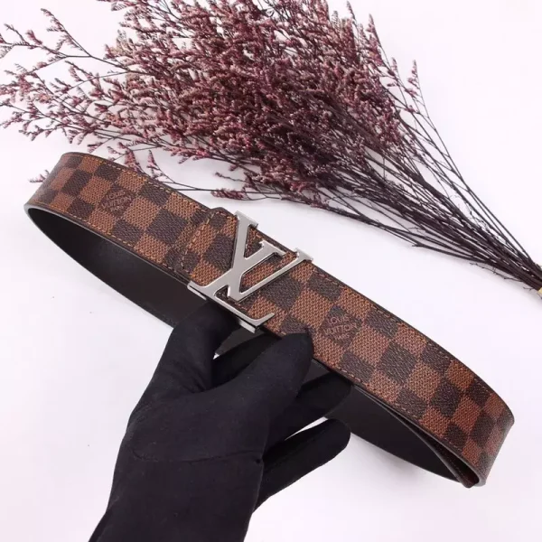 LOUIS VUITTON BELT – B0217