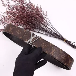 LOUIS VUITTON BELT – B0219