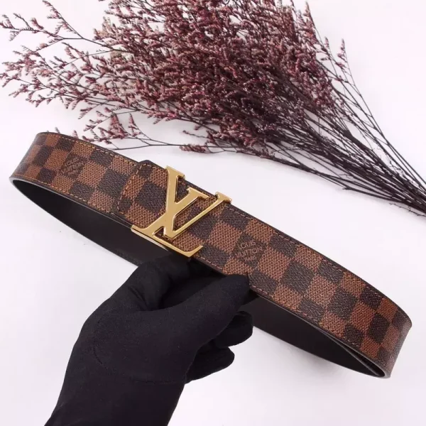 LOUIS VUITTON BELT – B0220