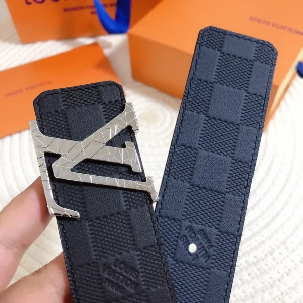 LOUIS VUITTON BELT – B0227 - Image 5