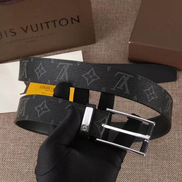 LOUIS VUITTON BELT – B0241 - Image 3