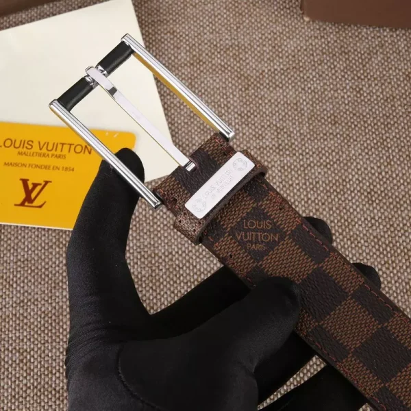 LOUIS VUITTON BELT – B0244 - Image 2