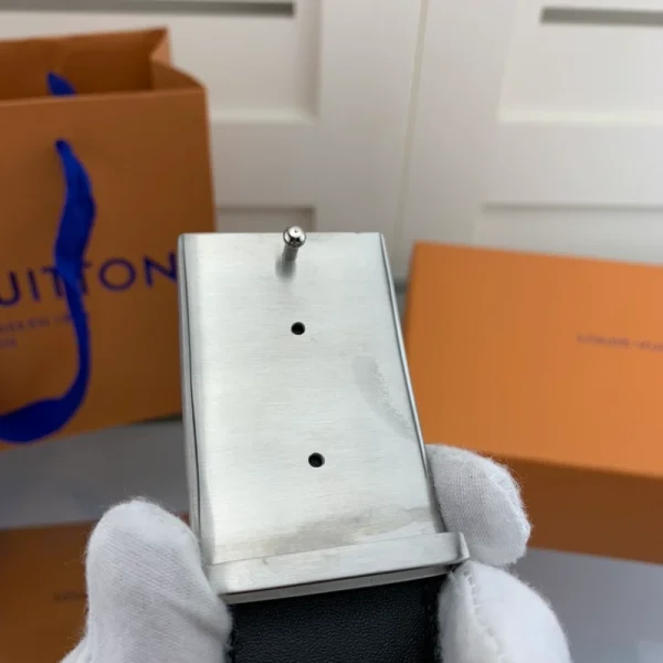 LOUIS VUITTON BELT – B0251 - Image 3