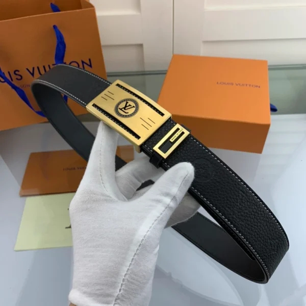 LOUIS VUITTON BELT – B0252