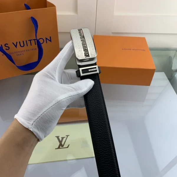 LOUIS VUITTON BELT – B0253 - Image 2