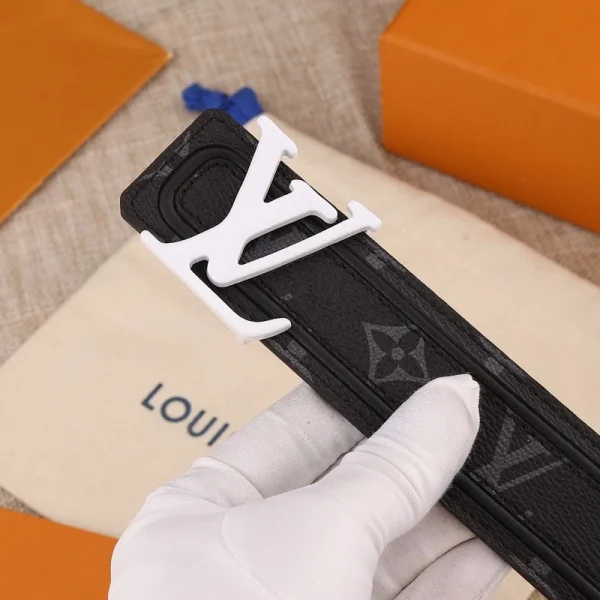 LOUIS VUITTON BELT – B0255 - Image 6