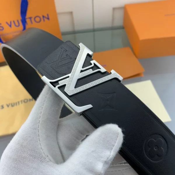 LOUIS VUITTON BELT – B0260 - Image 5
