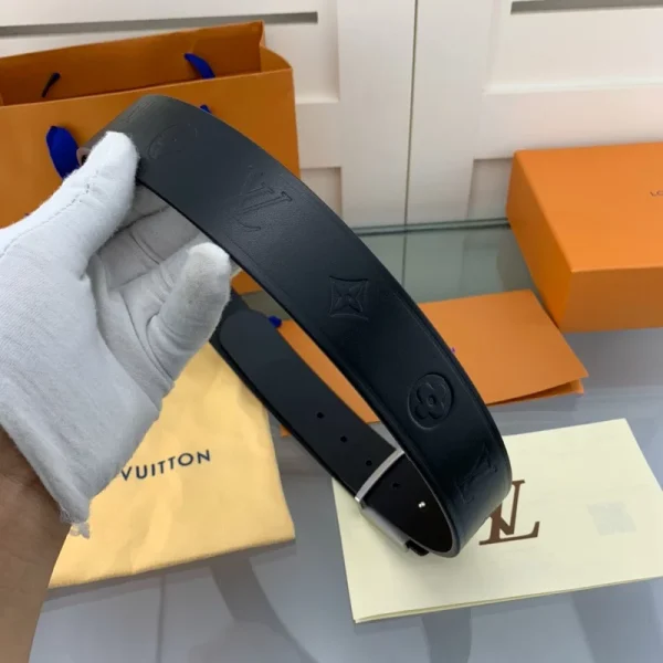 LOUIS VUITTON BELT – B0260 - Image 2