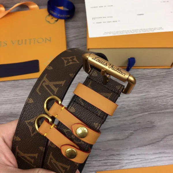 LOUIS VUITTON BELT – B0272 - Image 9
