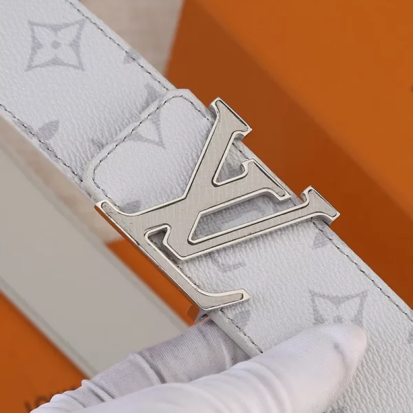 LOUIS VUITTON BELT – B0279 - Image 4
