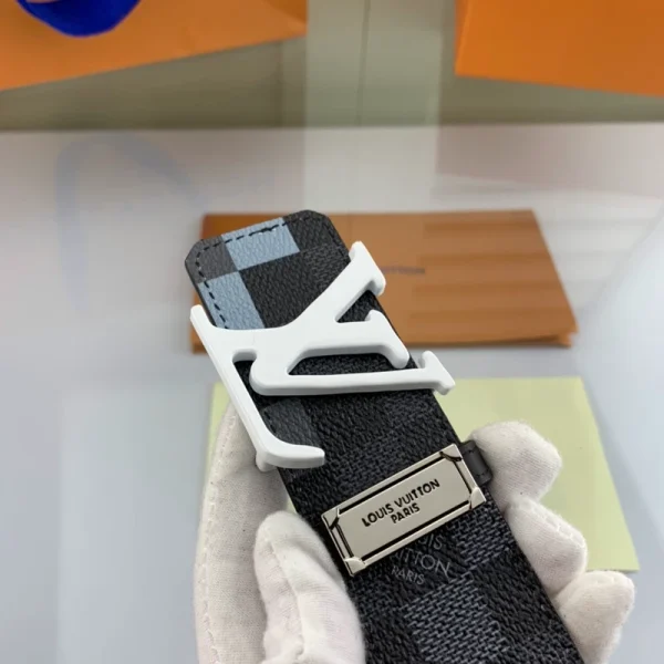 LOUIS VUITTON BELT – B0294 - Image 2