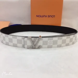 LOUIS VUITTON BELT – B0302
