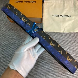 LOUIS VUITTON BELT – B0305