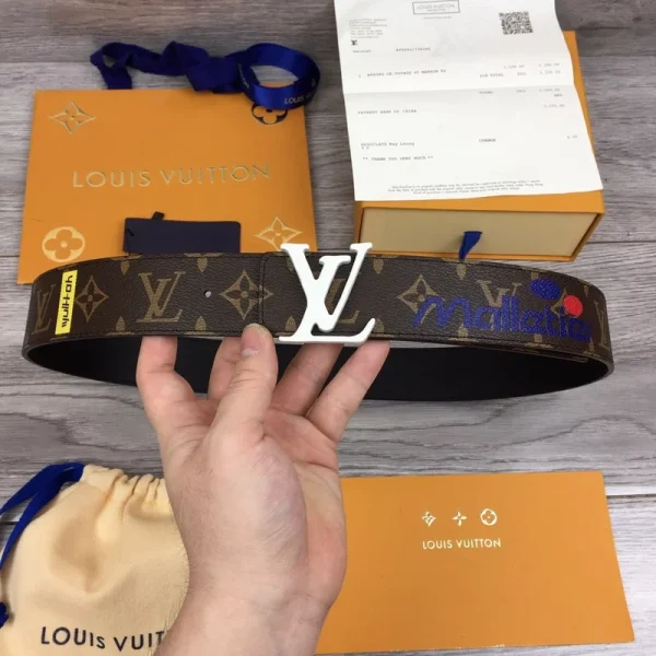 LOUIS VUITTON BELT – B0306