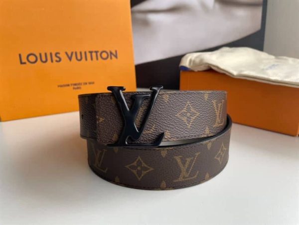 LOUIS VUITTON BELT – B042 - Image 2