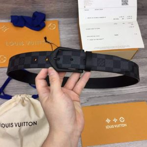 LOUIS VUITTON BELT – B043