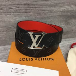 LOUIS VUITTON BELT – B052