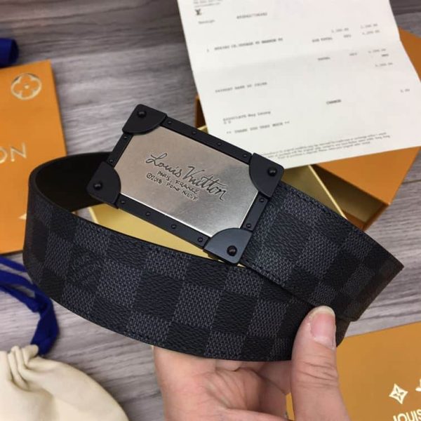 LOUIS VUITTON BELT – B070 - Image 2