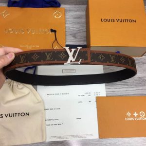LOUIS VUITTON BELT – B071