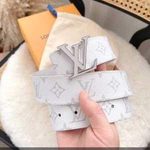 LOUIS VUITTON BELT – B076