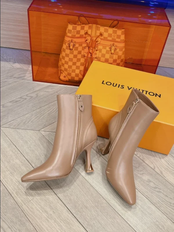 LOUIS VUITTON BOOT – WLS009 - Image 3