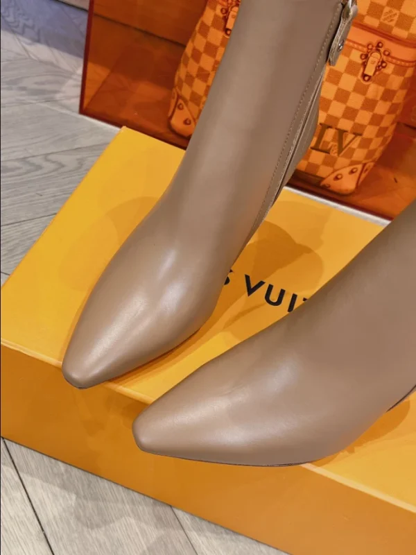 LOUIS VUITTON BOOT – WLS009 - Image 8