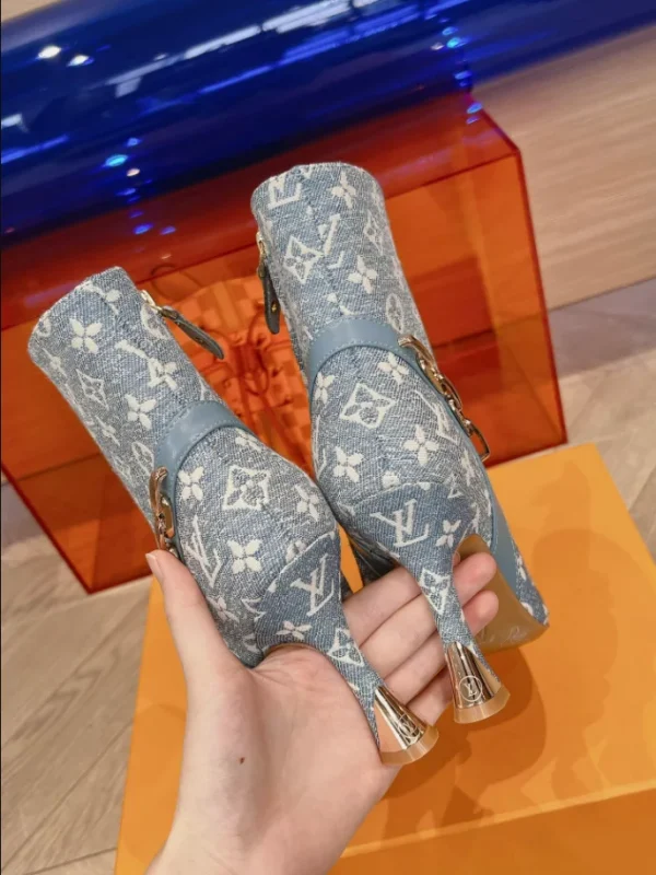 LOUIS VUITTON BOOT – WLS010 - Image 6
