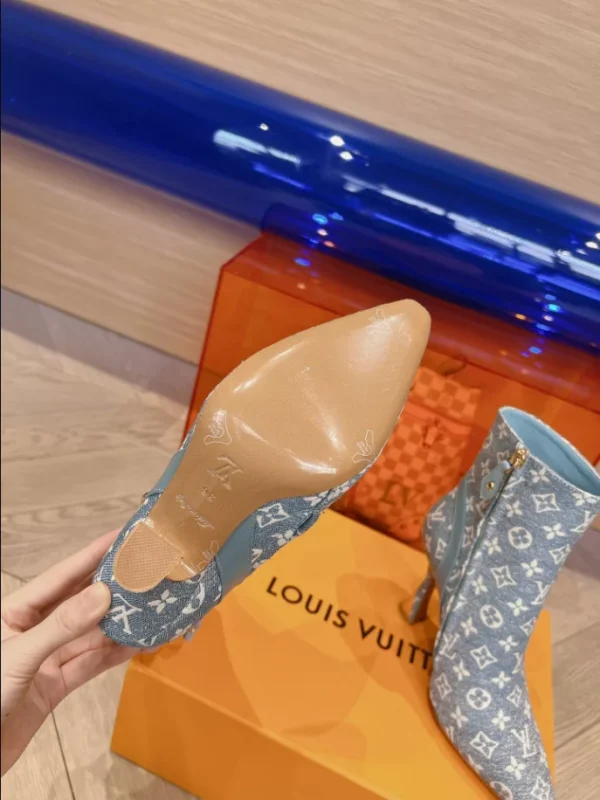 LOUIS VUITTON BOOT – WLS010 - Image 8