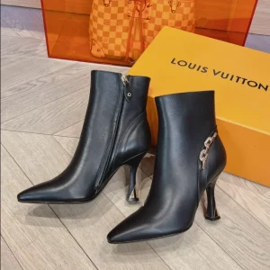 LOUIS VUITTON BOOT – WLS012