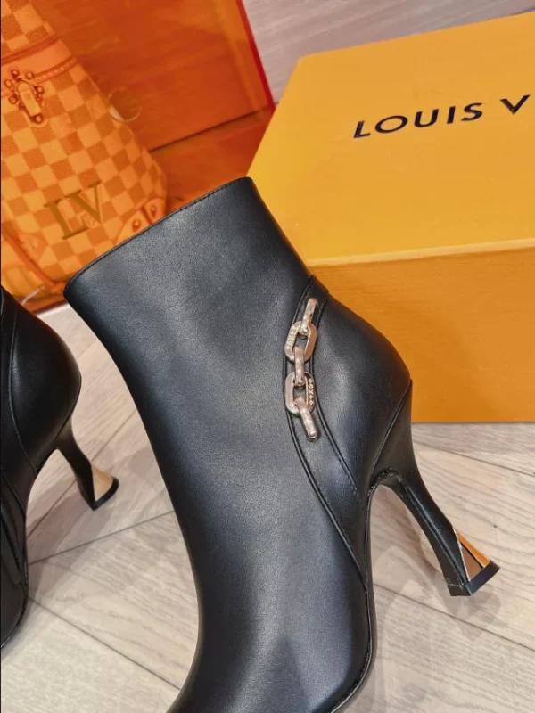 LOUIS VUITTON BOOT – WLS012 - Image 5