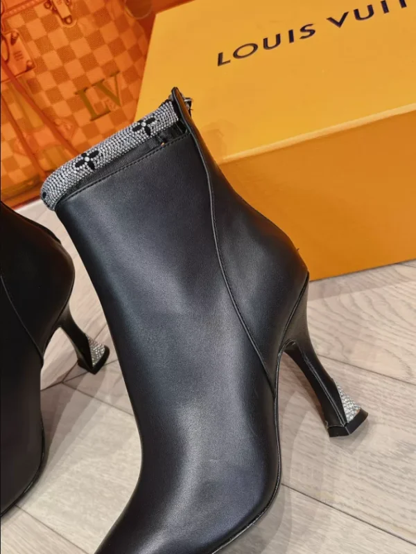 LOUIS VUITTON BOOT – WLS014 - Image 6