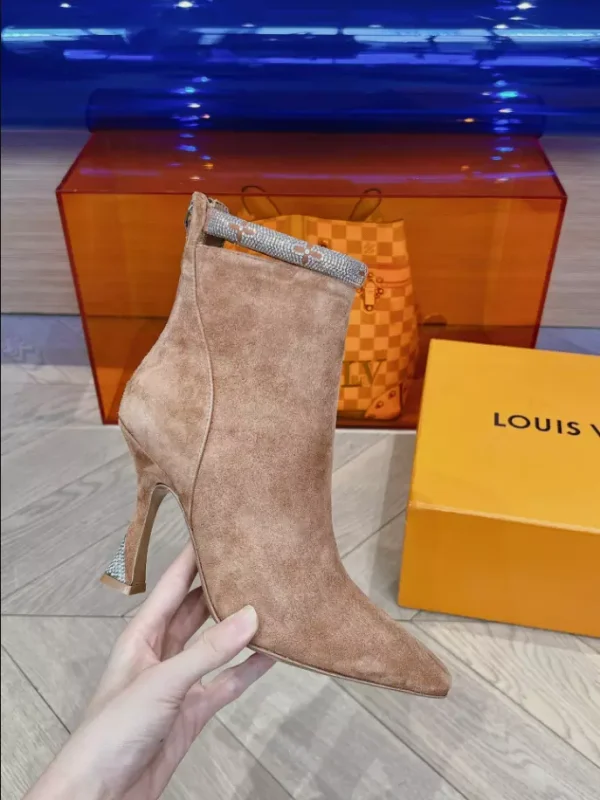 LOUIS VUITTON BOOT – WLS015 - Image 2