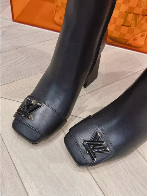 LOUIS VUITTON BOOT – WLS022 - Image 6