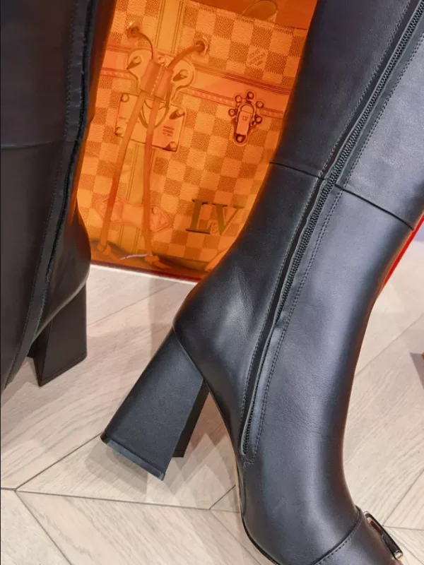 LOUIS VUITTON BOOT – WLS022 - Image 2