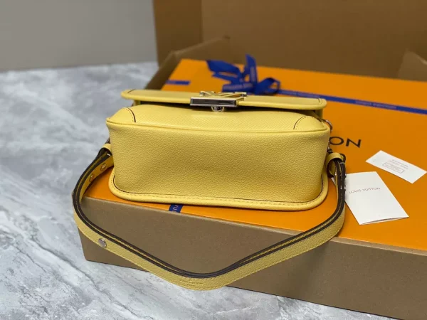 LOUIS VUITTON BUCI BAG – WLM595 - Image 6