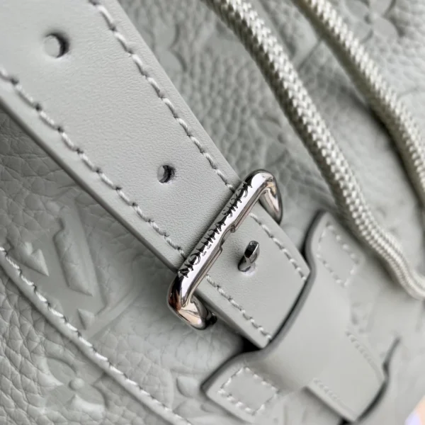 LOUIS VUITTON CHRISTOPHER PM TAURILLON MONOGRAM- WLM514 - Image 8