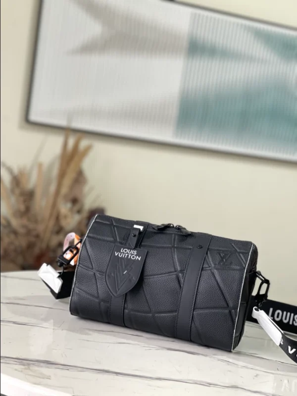 LOUIS VUITTON CITY KEEPALL OTHER LEATHERS  – WLM567 - Image 2